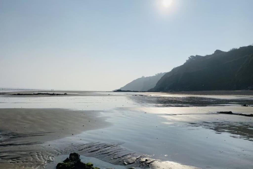 Chaumiere Cotiere: Plage A 500M,A Deux Pas Du Gr34 เปลแรง ภายนอก รูปภาพ